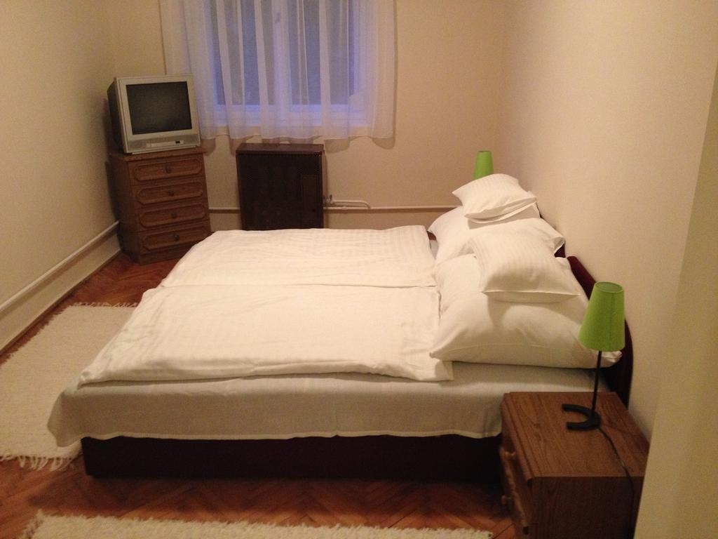 Viva Apartman Sárvár Pokoj fotografie